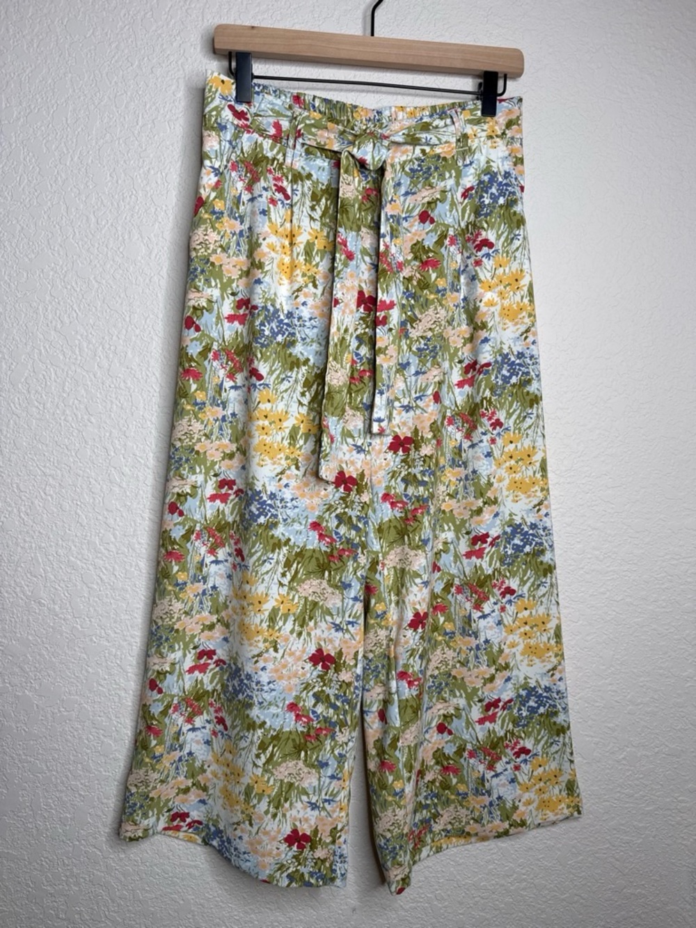 Eliane Rose Floral Wide Leg Cropped Tie Waist Pants Size S Cottagecore Boho